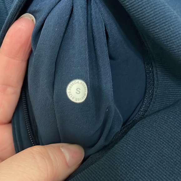 LULULEMON Men’s navy Soujourn Full Zip Jacket Size Small - Picture 4 of 7